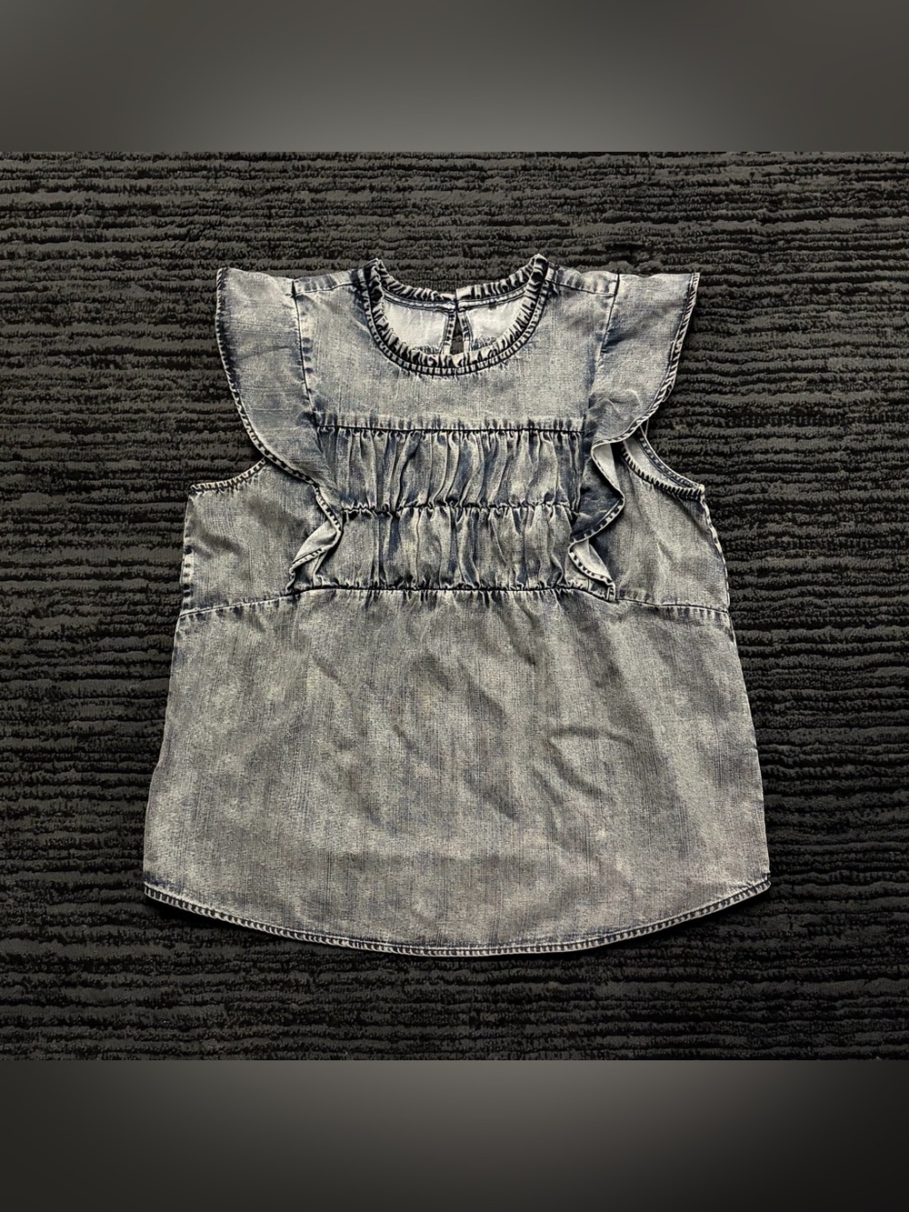Rails Filomena Ink Wash Flutter Cap Sleeve Keyhole Back Top
